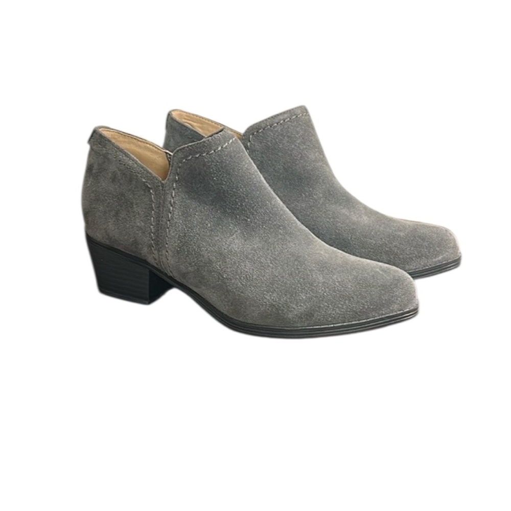 Naturalizer Zarie Elephant Gray Suede Size 7.5 M Ankle Boot